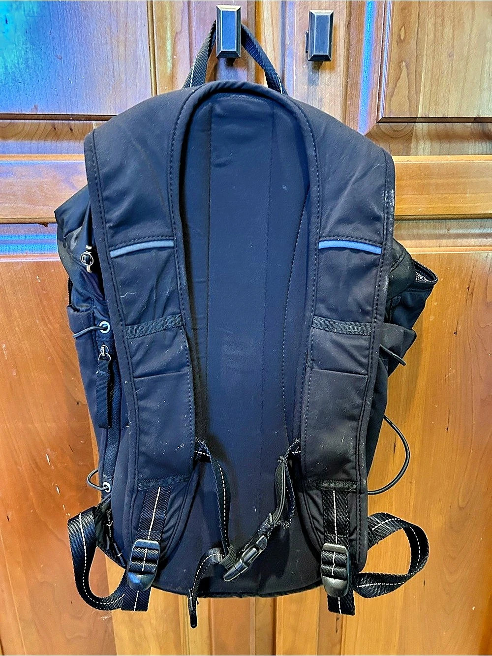 Lululemon Back To Class Backpack Black - Picture 2 of 5